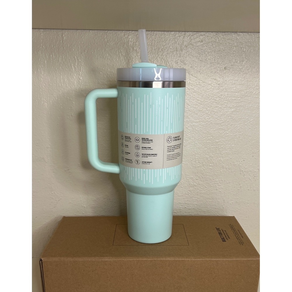 Stanley Quencher H2.0 Tumbler 40oz Soft Rain Mist NEW 10-10824-513 FlowState Lid - Picture 2 of 6